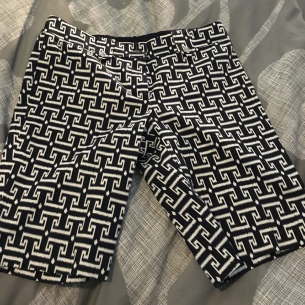 Navy and white Tory Burch shorts sz 4
